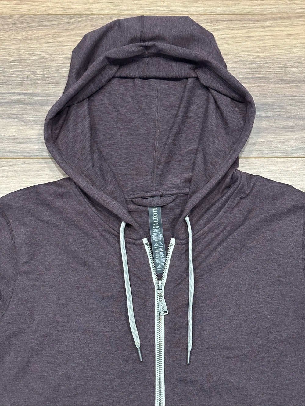 Vuori Halo Performance Full Zip Hoodie in Plum Purple Size Large - Picture 2 of 14